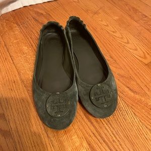 Tory Burch Minnie Travel Ballet Flat Suede Olive